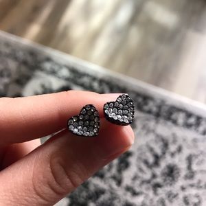Heart crystal stud earrings